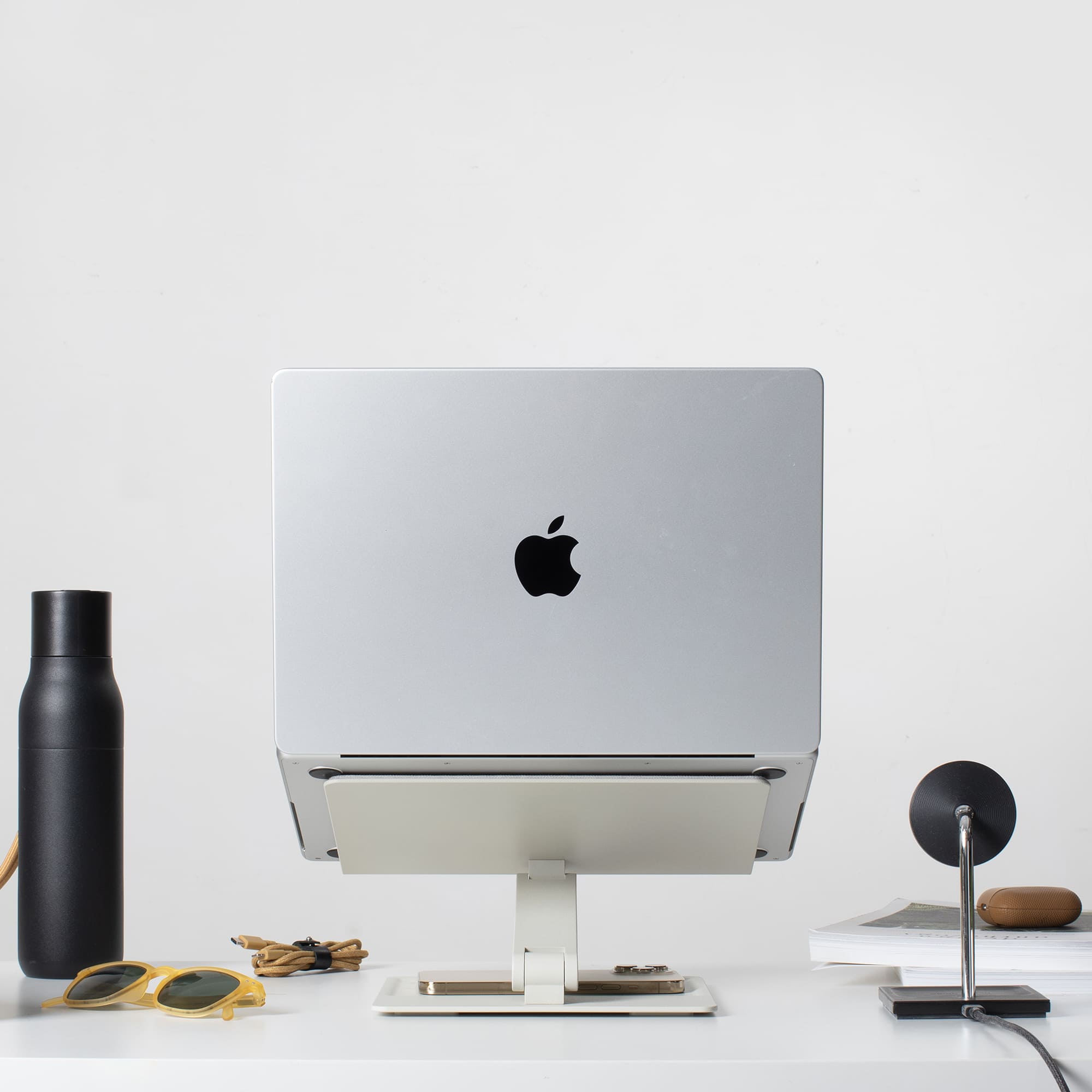 Подставка для ноутбука Native Union Home Laptop Stander, серый