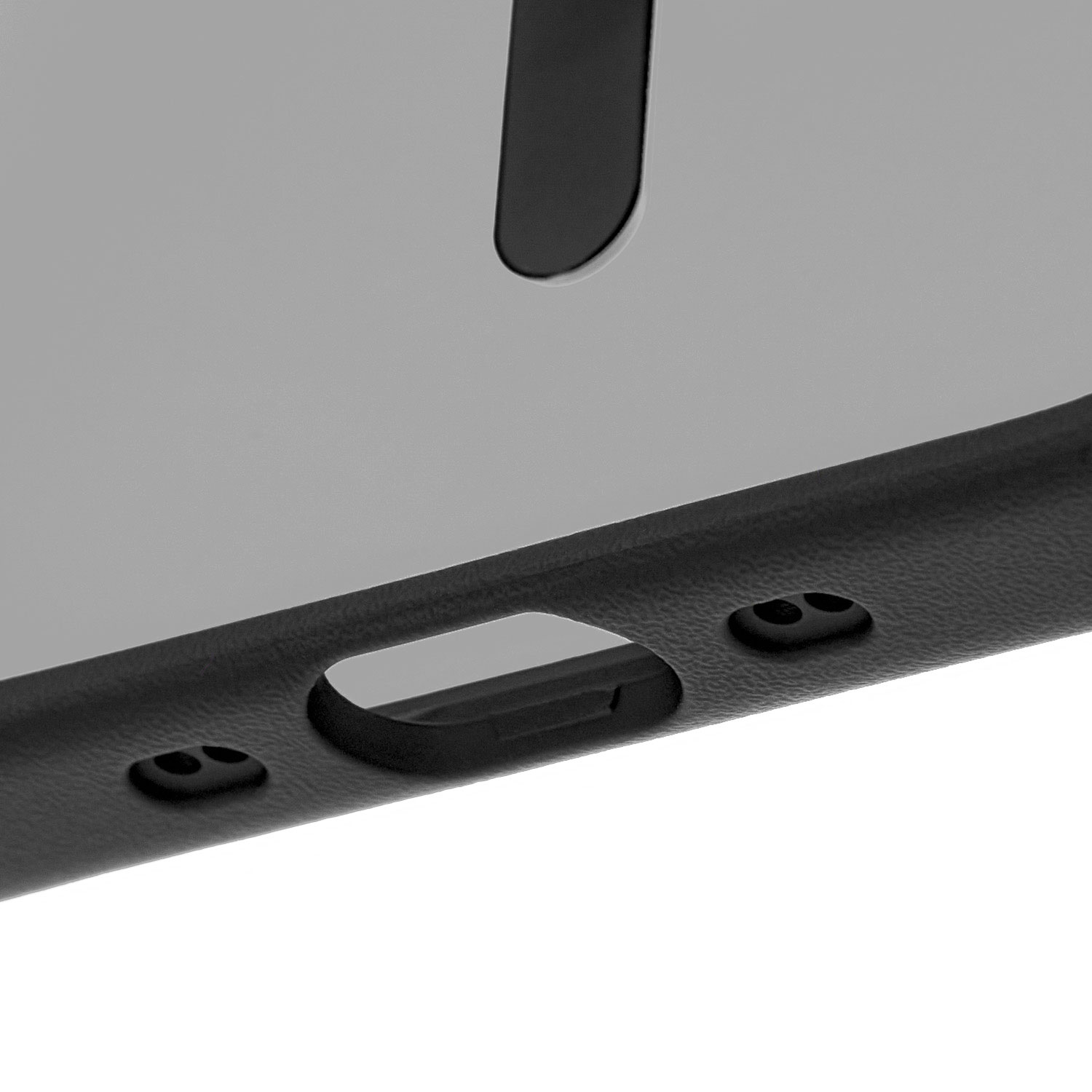 На фото изображено Чехол защитный uBear Cloud Mag Case для iPhone Air, черный